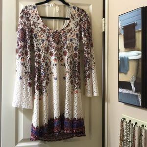 Pretty lace sheath dress-above the knee.